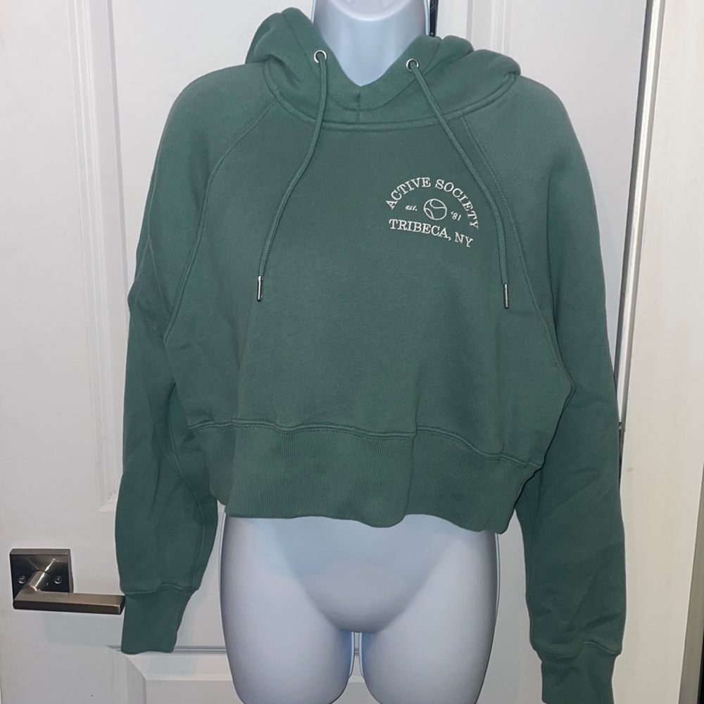 ABERCROMBIE CROP HOODIE